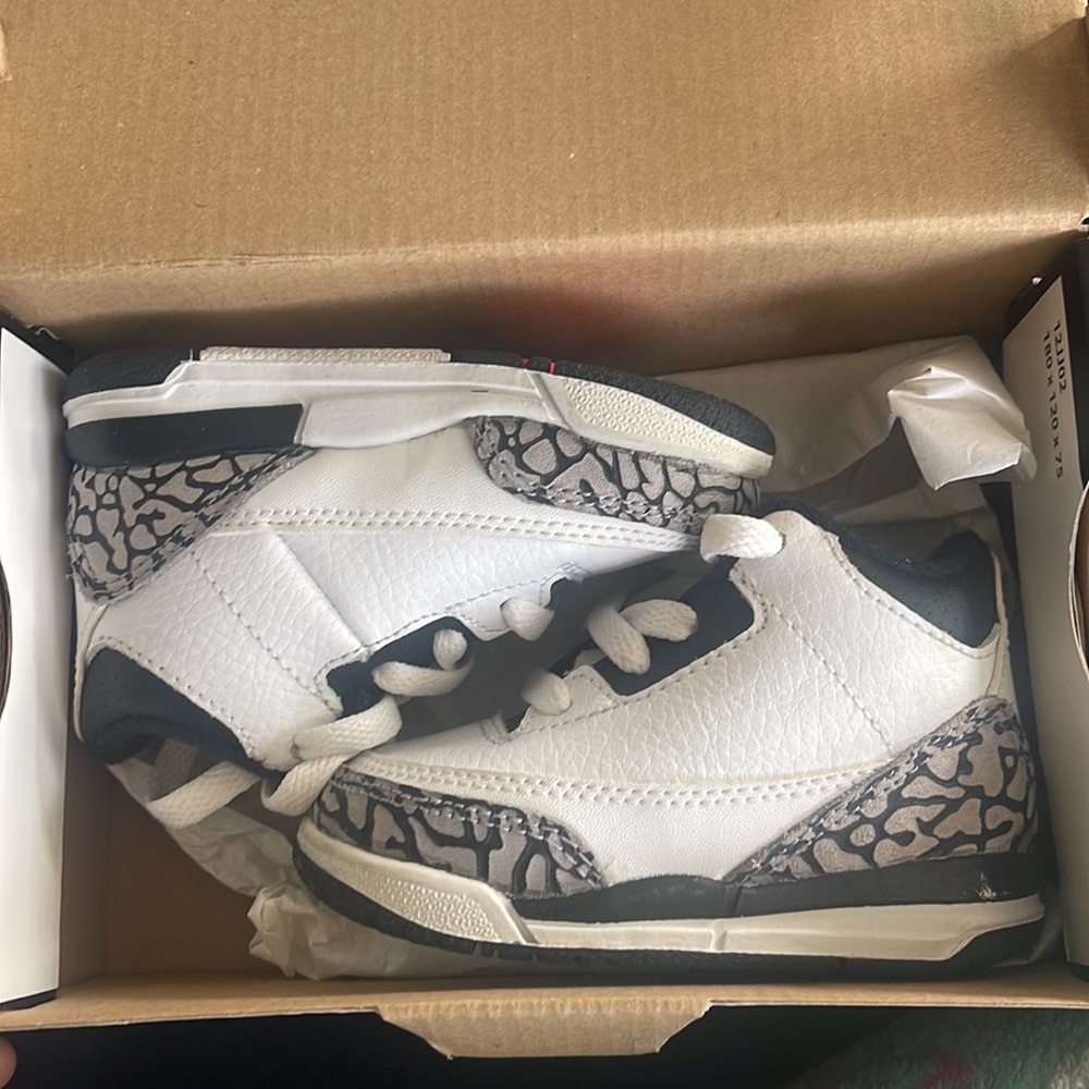 Jordan - Picture 2 of 2